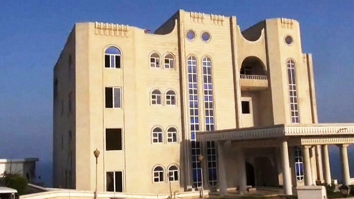 تخلیه کاخ المعاشیق عدن